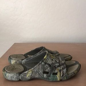 Men’s Crocs RealTree Slip on Sandals